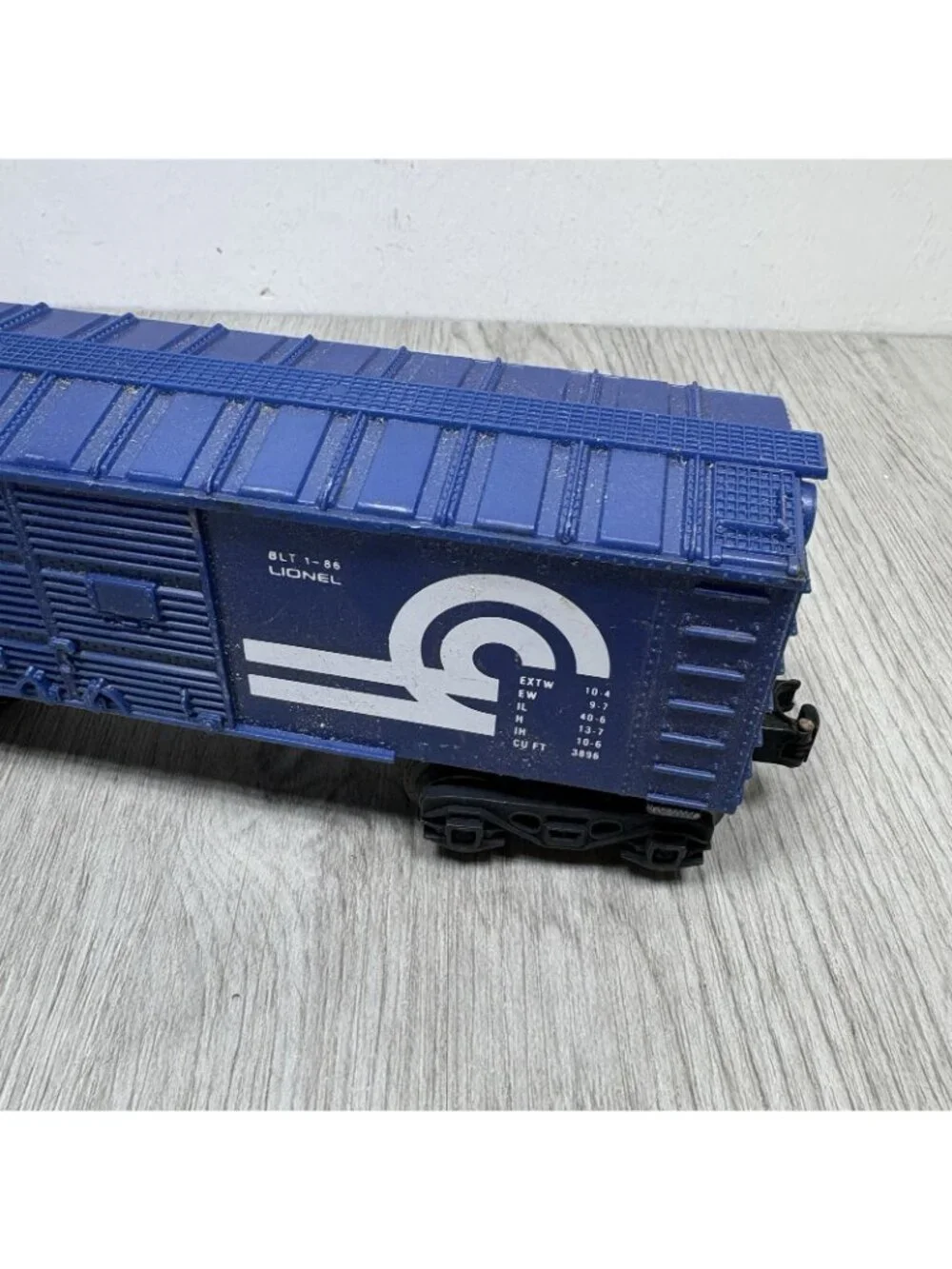 Lionel O Gauge 1:48 Scale Box Car Conrail CR9001, Blue Plastic Train Freight